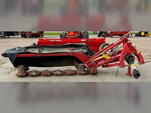 2021 New Holland DuraDisc™ Heavy-Duty Disc Mowers 108M