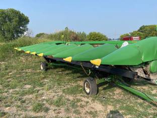 2010 John Deere 608C STALKMASTER