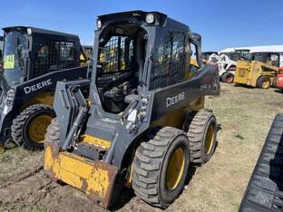 2021 John Deere 324G