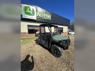 2023 John Deere XUV835M