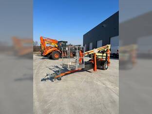 2023 JLG T350