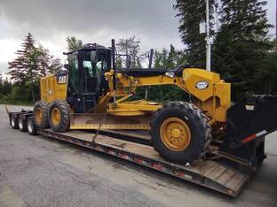 2017 Caterpillar 12M3