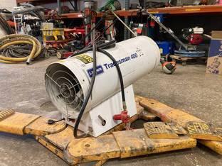 2014 LB WHITE TRADESMAN 400