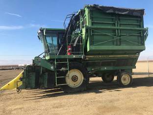 1999 John Deere 9970