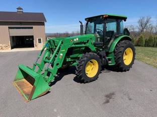 2015 John Deere 5100E