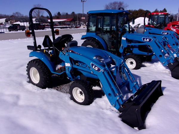 2023 Ls Xj2025h Tractor 23936354 Rene J Fournier Farm Equipment Swanton Vermont Fastline 0983