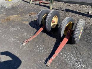 New Holland ROLLERBAR RAKES DOLLY