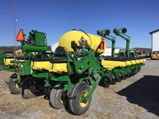 2005 John Deere 1770NT