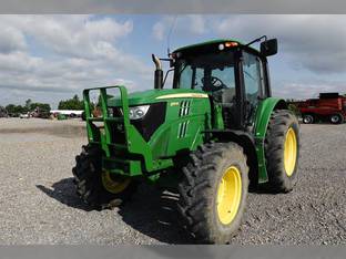 2013 John Deere 6115M