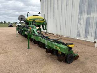 2018 John Deere 1725 CCS