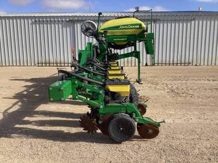 2018 John Deere 1725 CCS