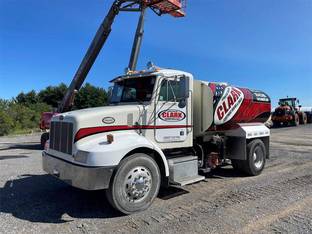 1999 Peterbilt 330