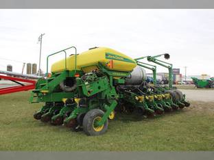2008 John Deere 1770