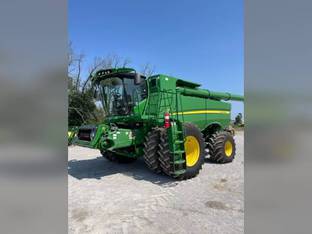 2021 John Deere S780