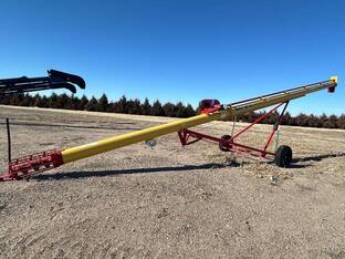 2022 Westfield WRX10x41 Auger