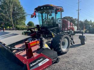 2021 MacDon Industries M1240