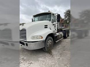 2008 Mack PINNACLE CXU613