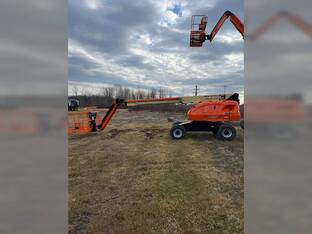 2023 JLG 460SJ