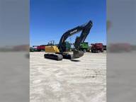 2016 John Deere 210G LC