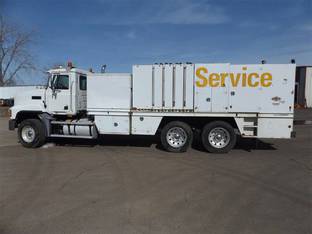 2003 Mack CH613