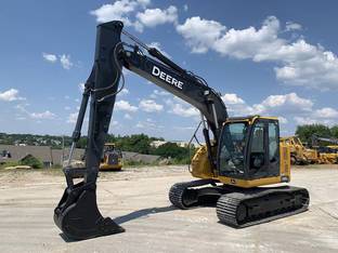 2019 John Deere 135G