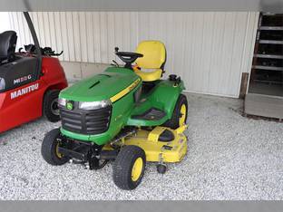2017 John Deere X734