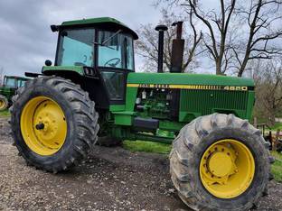 John Deere 4650