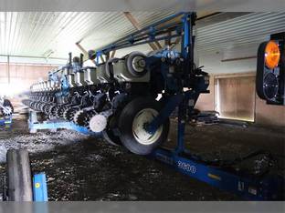 2007 Kinze 3600