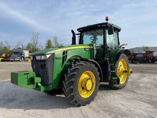 2019 John Deere 8320R