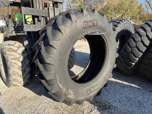 BKT 710/70R42