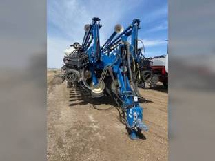 2013 Kinze 3700