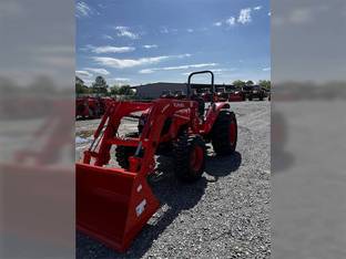2025 Kubota M5660SUHD