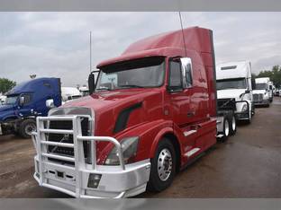 2015 Volvo VNL64T630