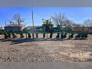 2021 John Deere 1725