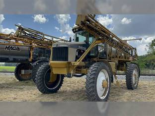 2005 Ag Chem ROGATOR 874