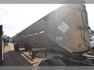 1980 Great Dane 9000 GALLON