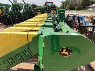 2019 John Deere SH12F
