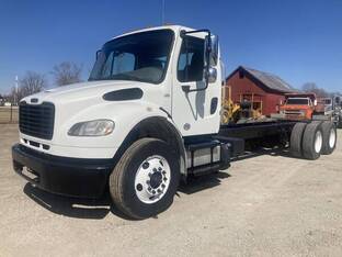 2016 Freightliner BUSINESS CLASS M2 106