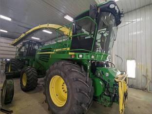 2008 John Deere 7450