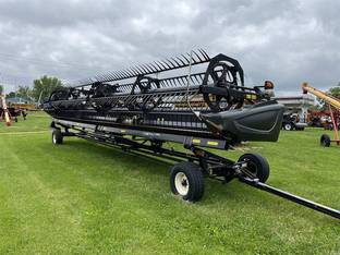 2013 MacDon Industries FD75