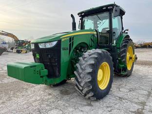 2015 John Deere 8270R