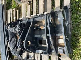 2024 DEVELON QUICK COUPLER