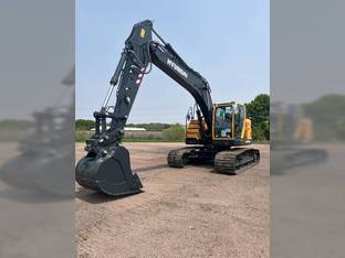 2023 Hyundai HX235A LCR