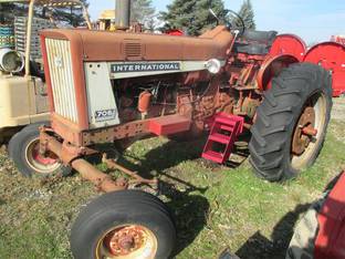 International 706