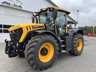 2023 JCB Fastrac 4220
