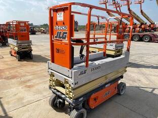 2014 JLG 1930ES
