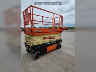 2023 JLG 4045R