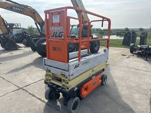 2013 JLG 1930ES