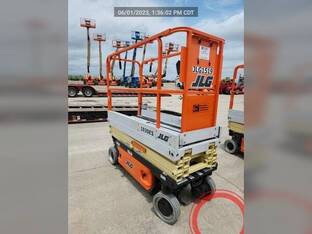 2012 JLG 1930ES