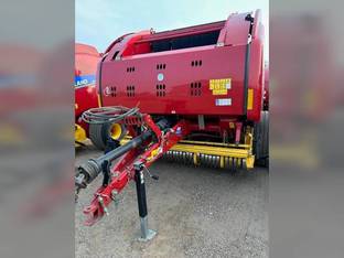 2019 New Holland ROLL-BELT 560